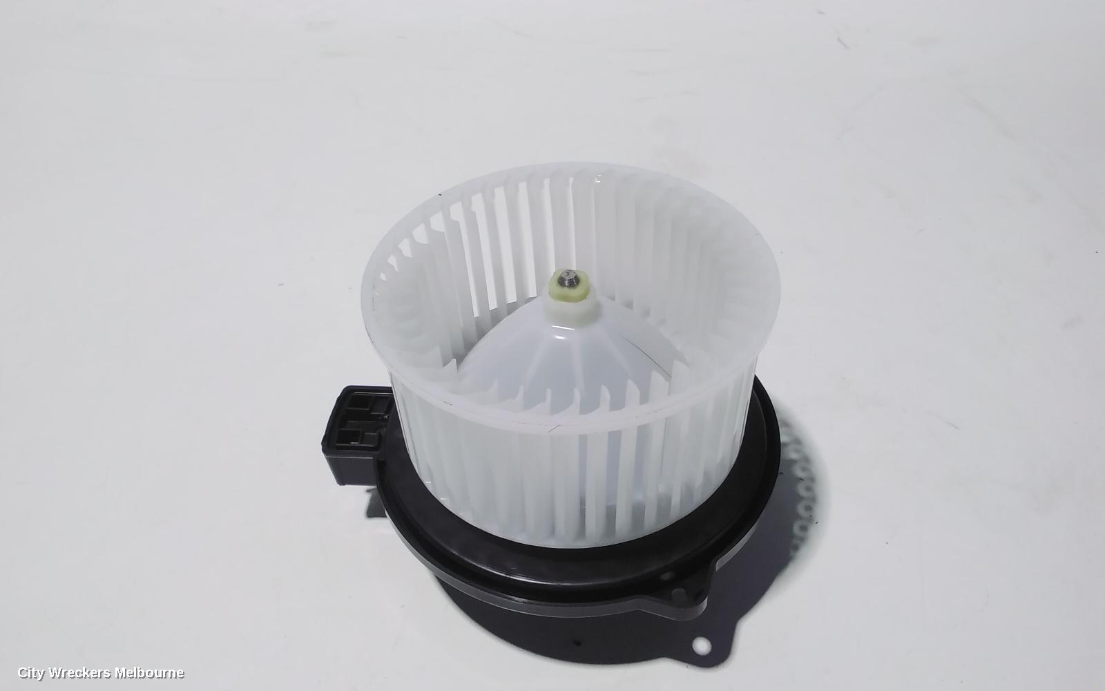 MAZDA CX3 HEATER FAN MOTOR, DK, 03/2015 ONWARDS