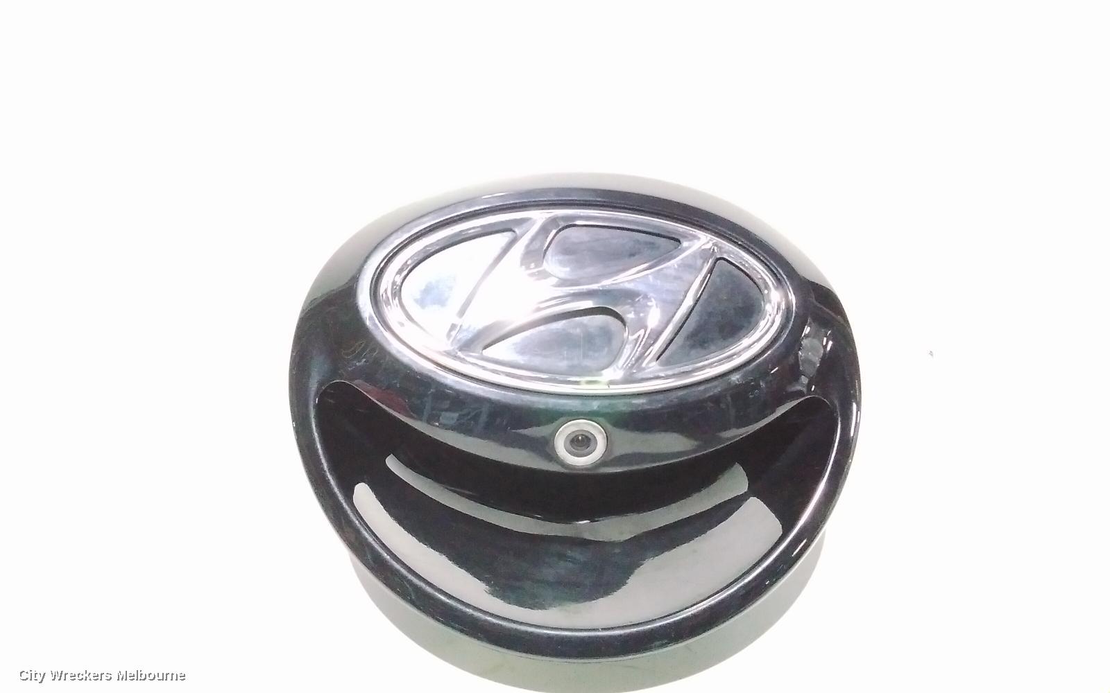 HYUNDAI VELOSTER REVERSE CAMERA, REVERSE CAMERA, FS, 12/2011 - 02/2018