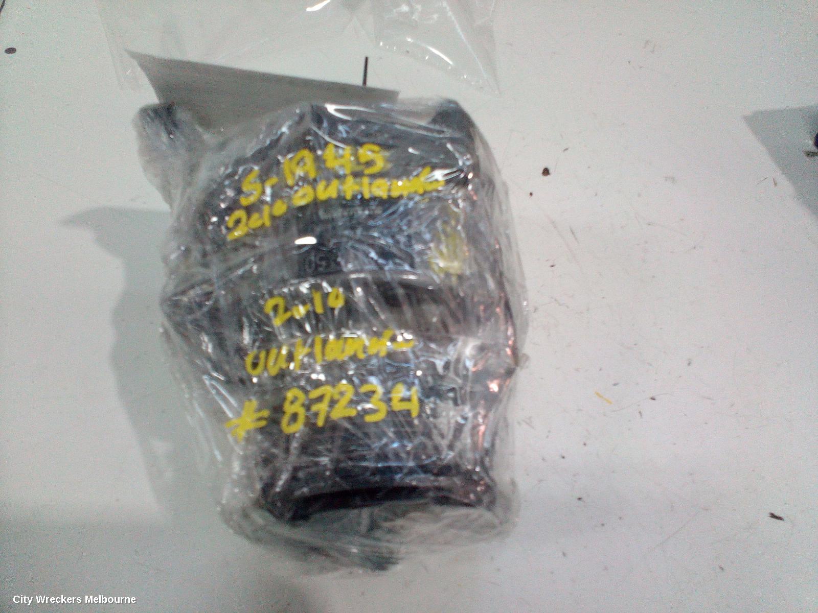 MITSUBISHI OUTLANDER A/C COMPRESSOR, ZH, 2.4, PETROL, QS90 TYPE, 09/2009 - 10/2012