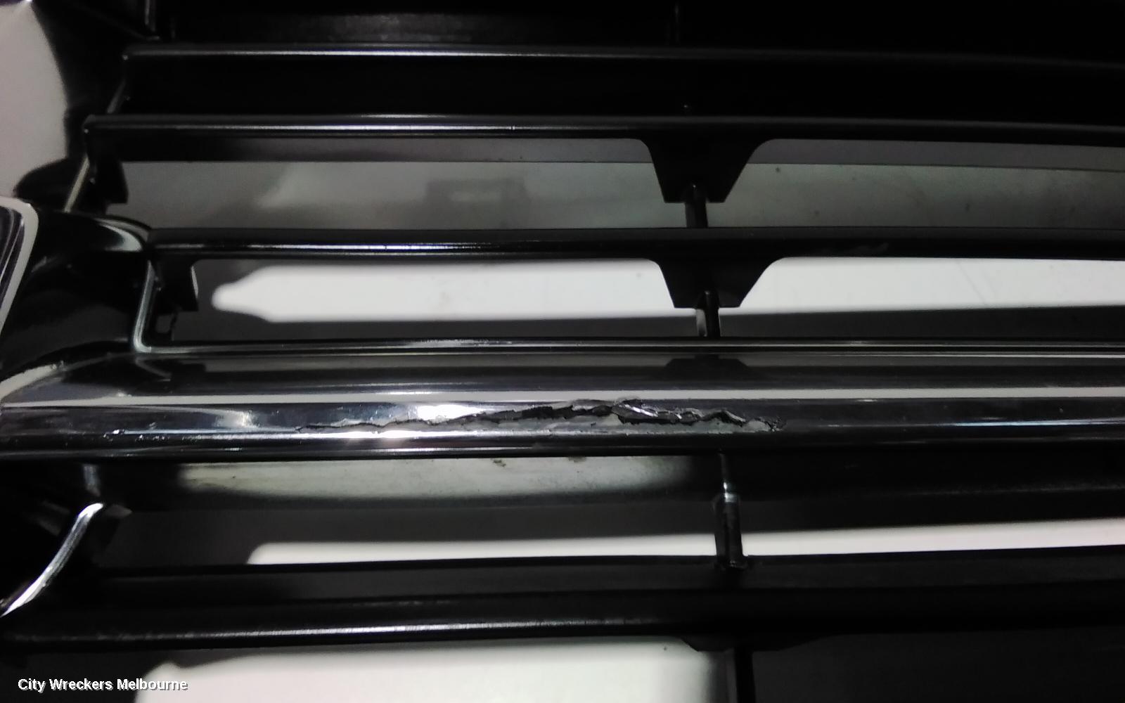 DODGE CALIBER GRILLE, PM, 08/2006 - 12/2012