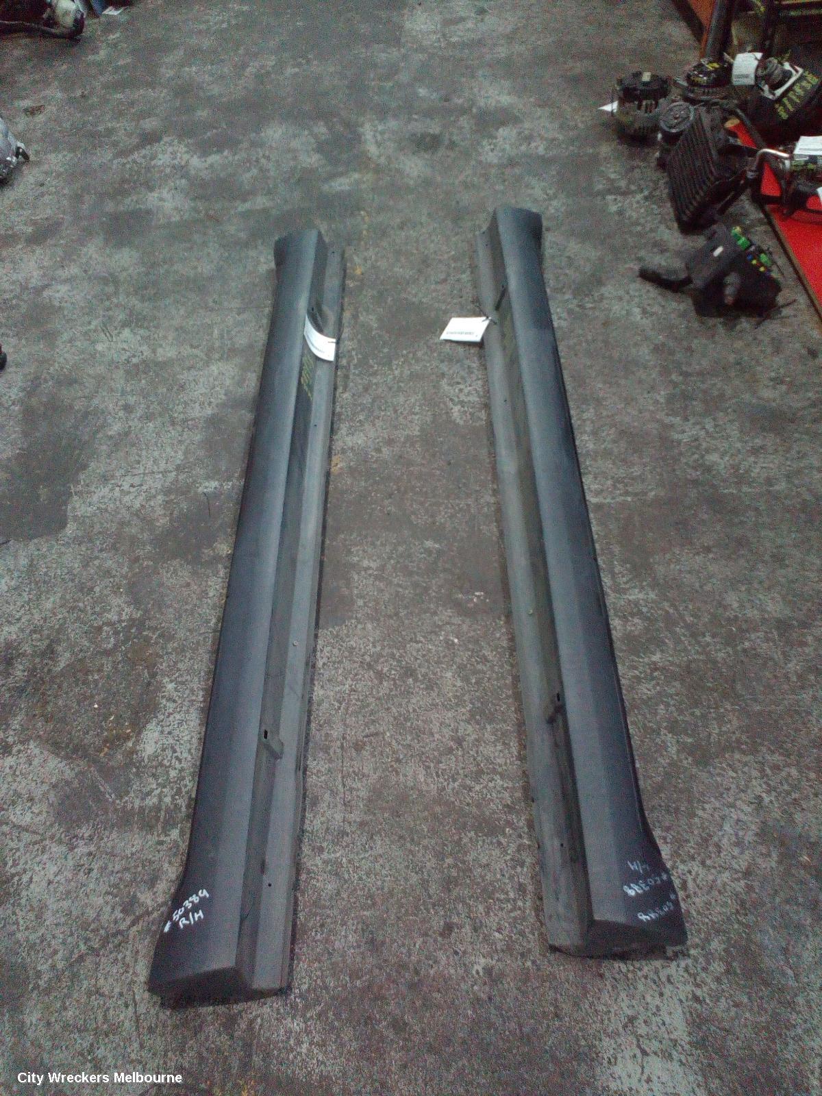 PEUGEOT 4007 SIDE STEP/SKIRT, RH SIDE, 10/2009 - 08/2013