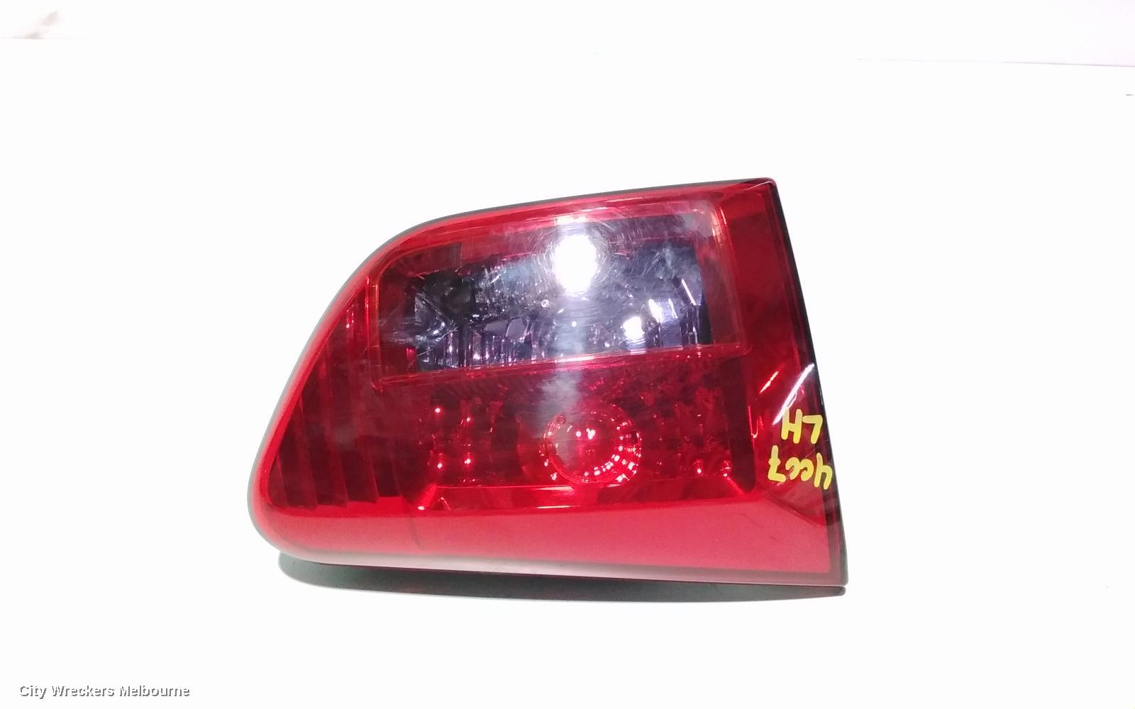 PEUGEOT 4007 REAR GARNISH, TAILGATE LAMP (LH SIDE), 10/2009 - 08/2013