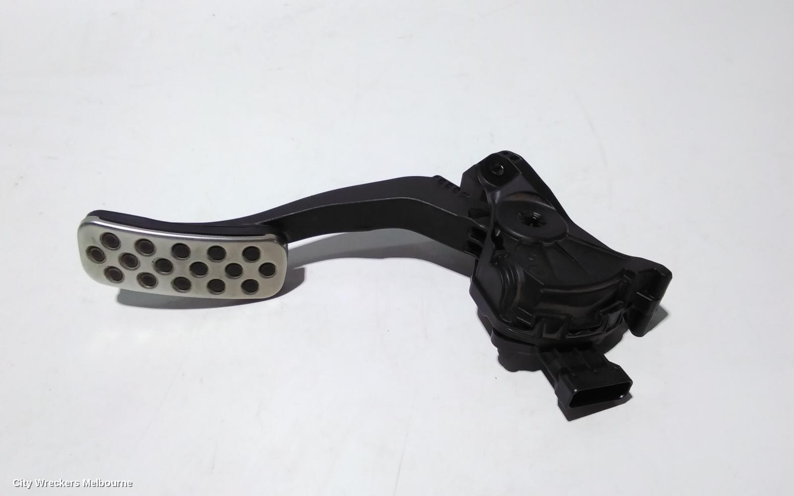 HOLDEN ASTRA PEDAL ASSEMBLY, PJ, GTC, 12/2014 - 01/2017