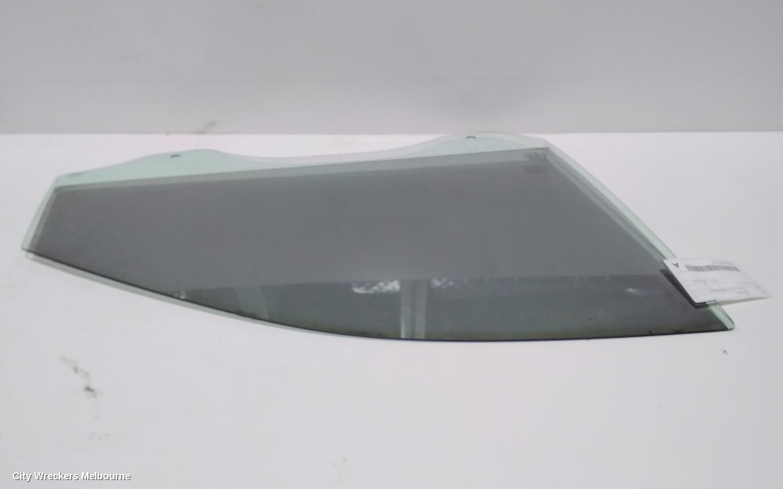 FORD RANGER RIGHT FRONT DOOR WINDOW, PX, DUAL CAB, 06/2011 ONWARDS