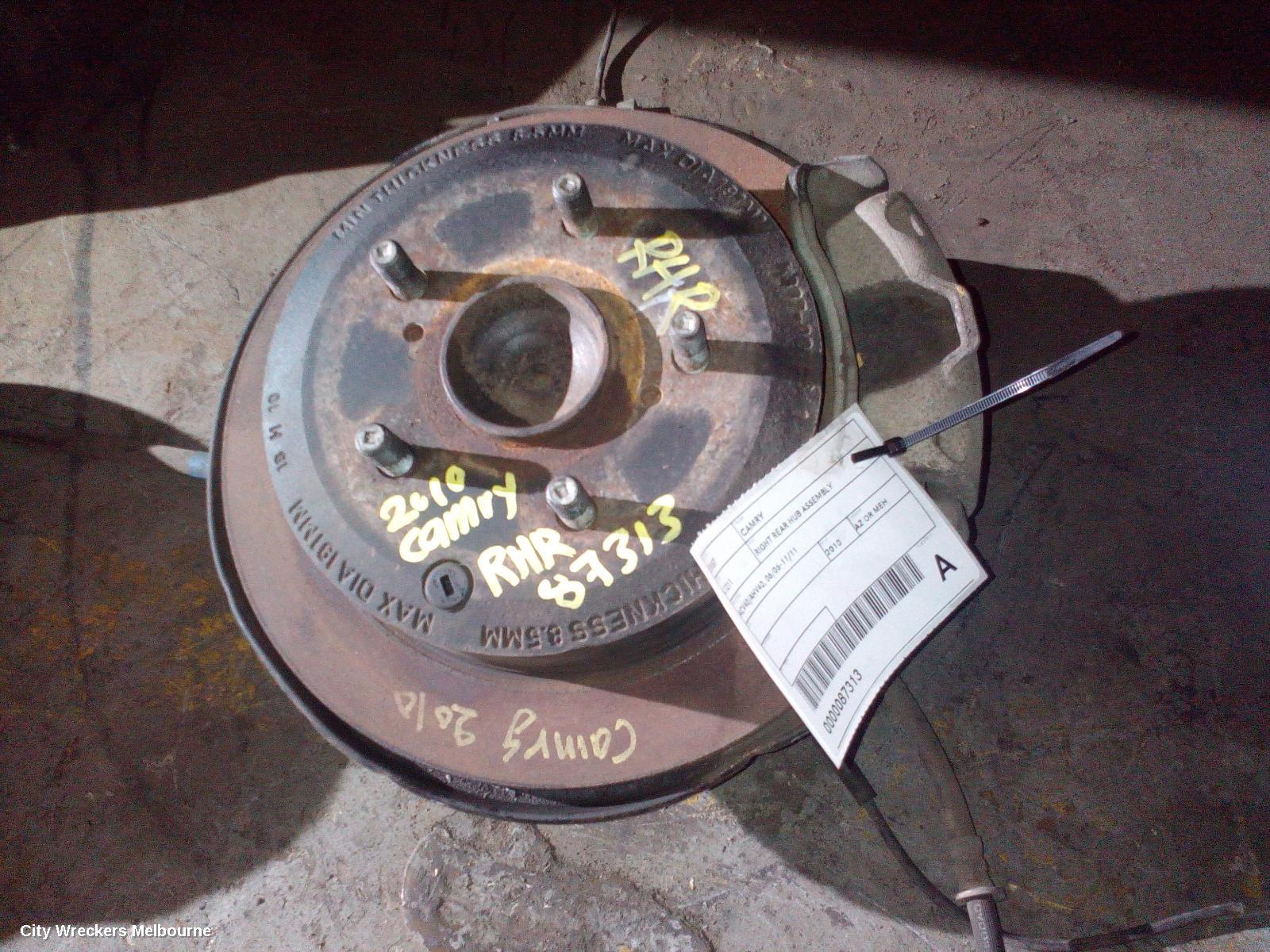 TOYOTA CAMRY RIGHT REAR HUB ASSEMBLY, ACV40/AHV40, 06/2006 - 11/2011