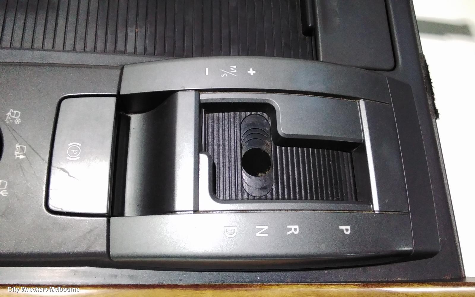 LAND ROVER RANGEROVER SPORT GEAR STICK/SHIFTER, EARLY TYPE, KNOB SWITCH TYPE, L320, 08/2005 - 09/2009