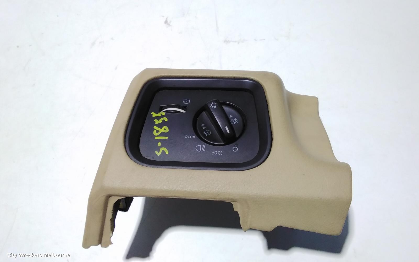 LAND ROVER RANGEROVER SPORT COMBINATION SWITCH, HEADLAMP SWITCH, L320, W/ FOGLAMP BUTTONS TYPE, 08/2005 - 09/2009