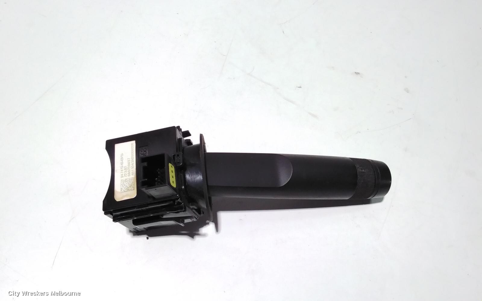 HOLDEN COMMODORE COMBINATION SWITCH, FLASHER SWITCH, VF, 05/2013 - 12/2017