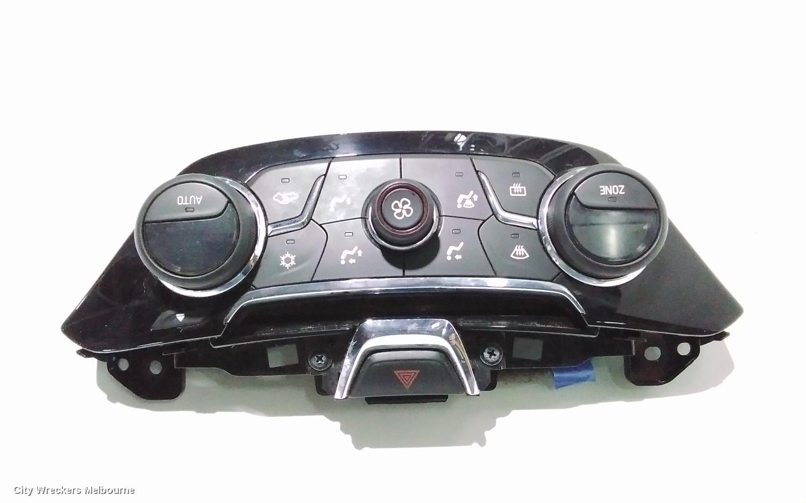 HOLDEN COMMODORE HEATER/AC CONTROLS, VF, 05/2013 - 12/2017