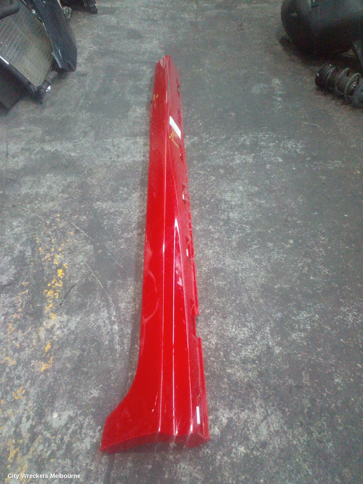 HOLDEN COMMODORE SIDE STEP/SKIRT, VF, RH SIDE, WAGON, 05/2013 - 12/2017