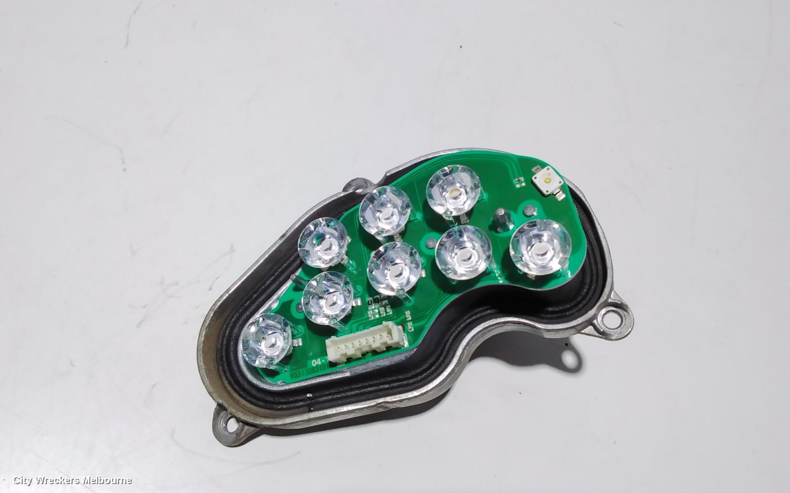 BMW 3 SERIES, E90, 03/2005 - 12/2013, LED LIGHT WITH PART NUMBER 707881    E92 : 87380