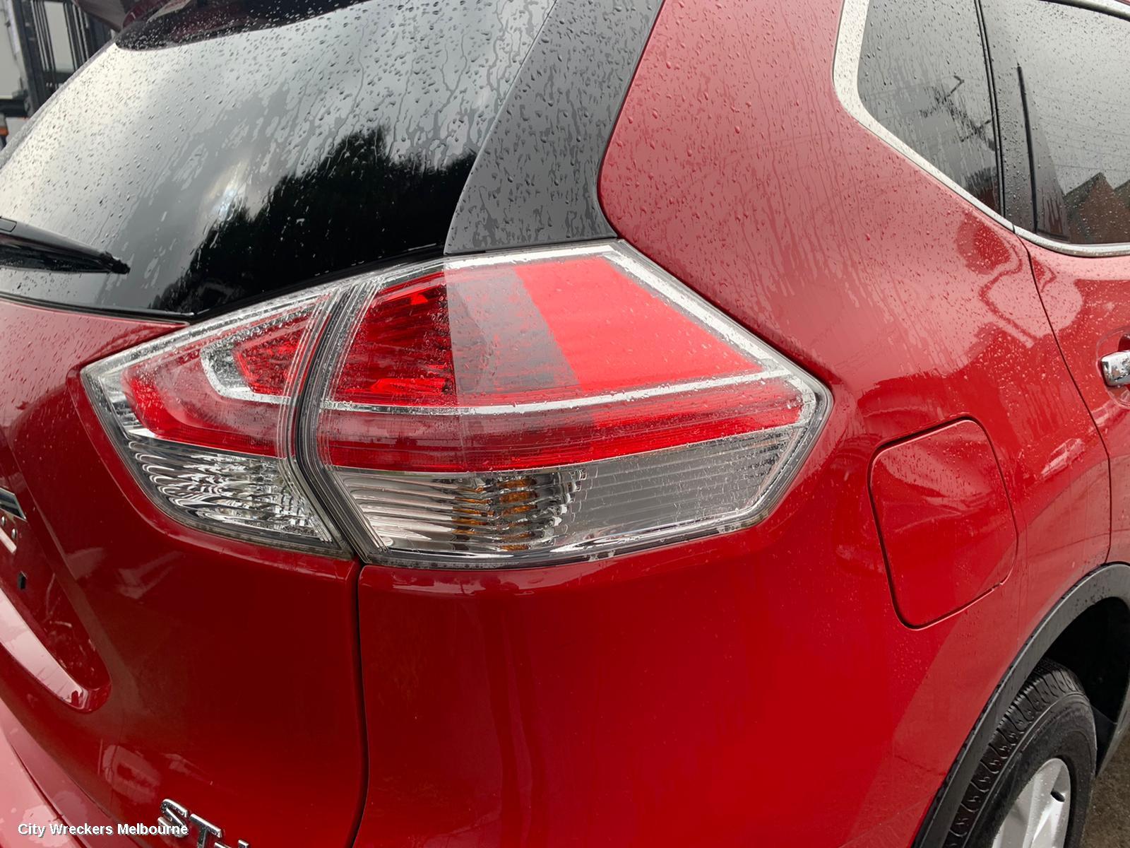 NISSAN XTRAIL ROOF RAIL