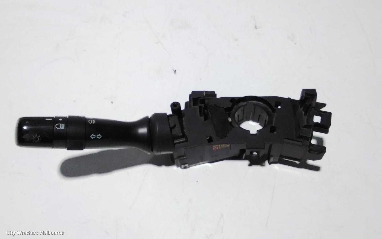 TOYOTA KLUGER COMBINATION SWITCH, FLASHER SWITCH, GSU40-GSU45, W/ FOGLAMP TYPE, 05/2007 - 12/2013