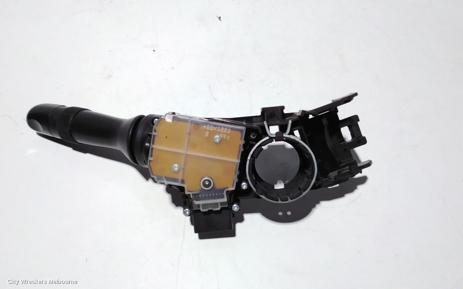 TOYOTA KLUGER COMBINATION SWITCH, FLASHER SWITCH, GSU40-GSU45, W/ FOGLAMP TYPE, 05/2007 - 12/2013