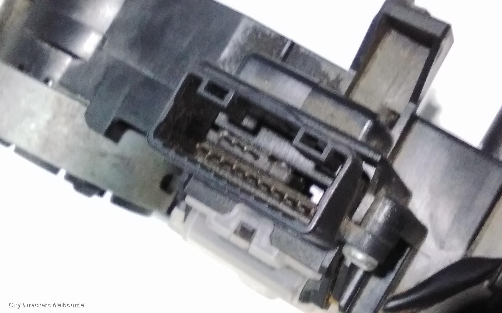 TOYOTA KLUGER COMBINATION SWITCH, FLASHER SWITCH, GSU40-GSU45, W/ FOGLAMP TYPE, 05/2007 - 12/2013