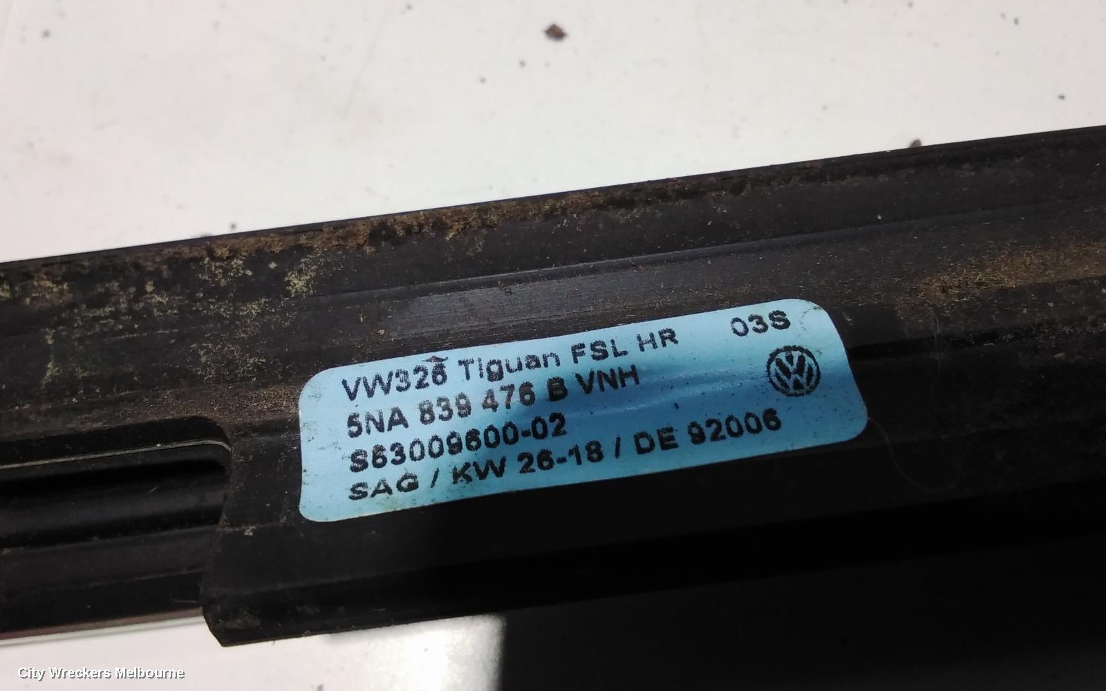 VOLKSWAGEN TIGUAN DOOR MOULD, RHR UPPER CHROME MOULD: 87491, 5NA, 06/2016 - 02/2024