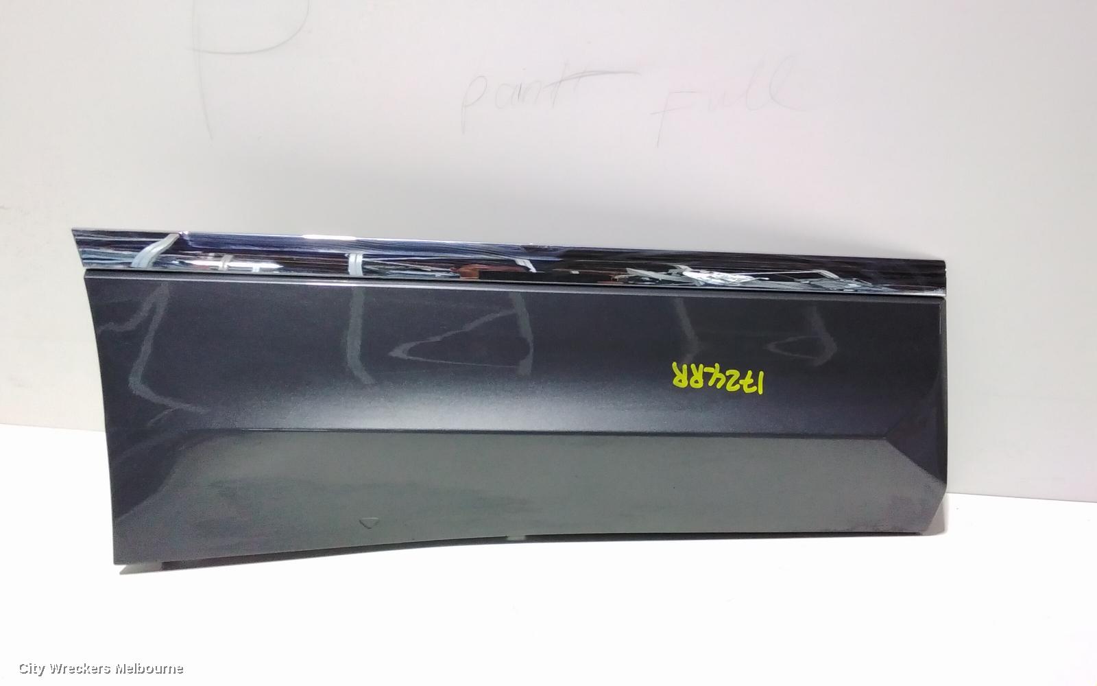 VOLKSWAGEN TIGUAN DOOR MOULD, RHR LOWER  MOULD: 87492, 5NA, 06/2016 - 02/2024