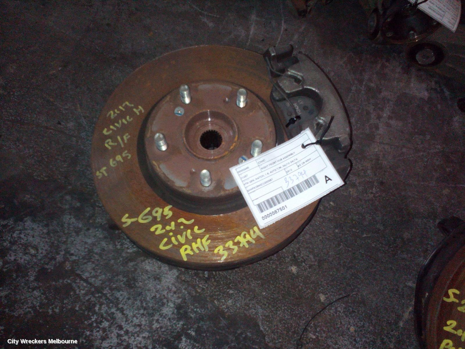 HONDA CIVIC RIGHT FRONT HUB ASSEMBLY, 9TH GEN, HATCH, 1.8, AUTO T/M, 06/2012 - 04/2016