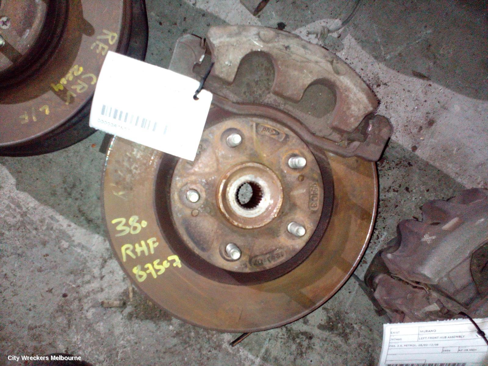 MITSUBISHI 380 RIGHT FRONT HUB ASSEMBLY, DB, 3.8, 6G75, 09/2005 - 03/2008