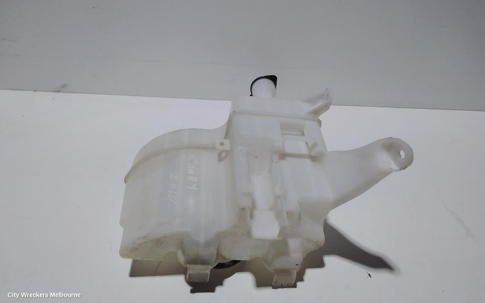 TOYOTA CAMRY WASHER BOTTLE, ASV50/AVV50, 12/2011 - 10/2017