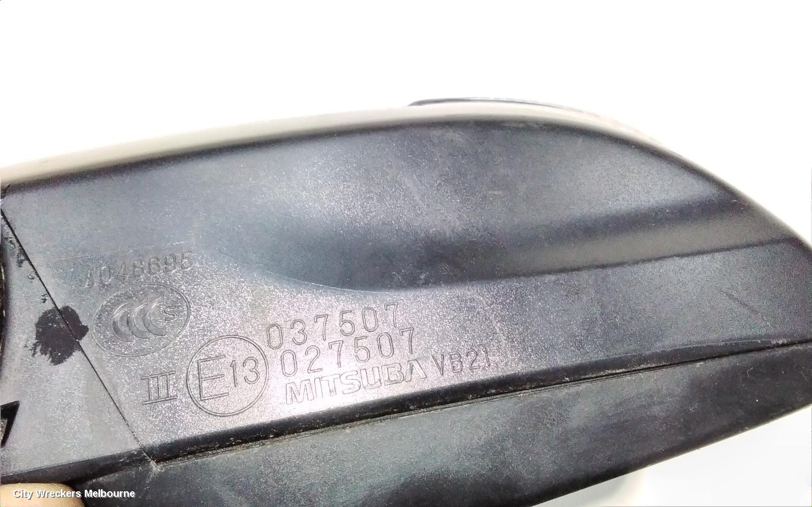 SUBARU FORESTER LEFT DOOR MIRROR, SJ, W/ FLASHER, NON HEATED, NON BLINDSPOT, (5 WIRE), 12/2012 - 08/2018
