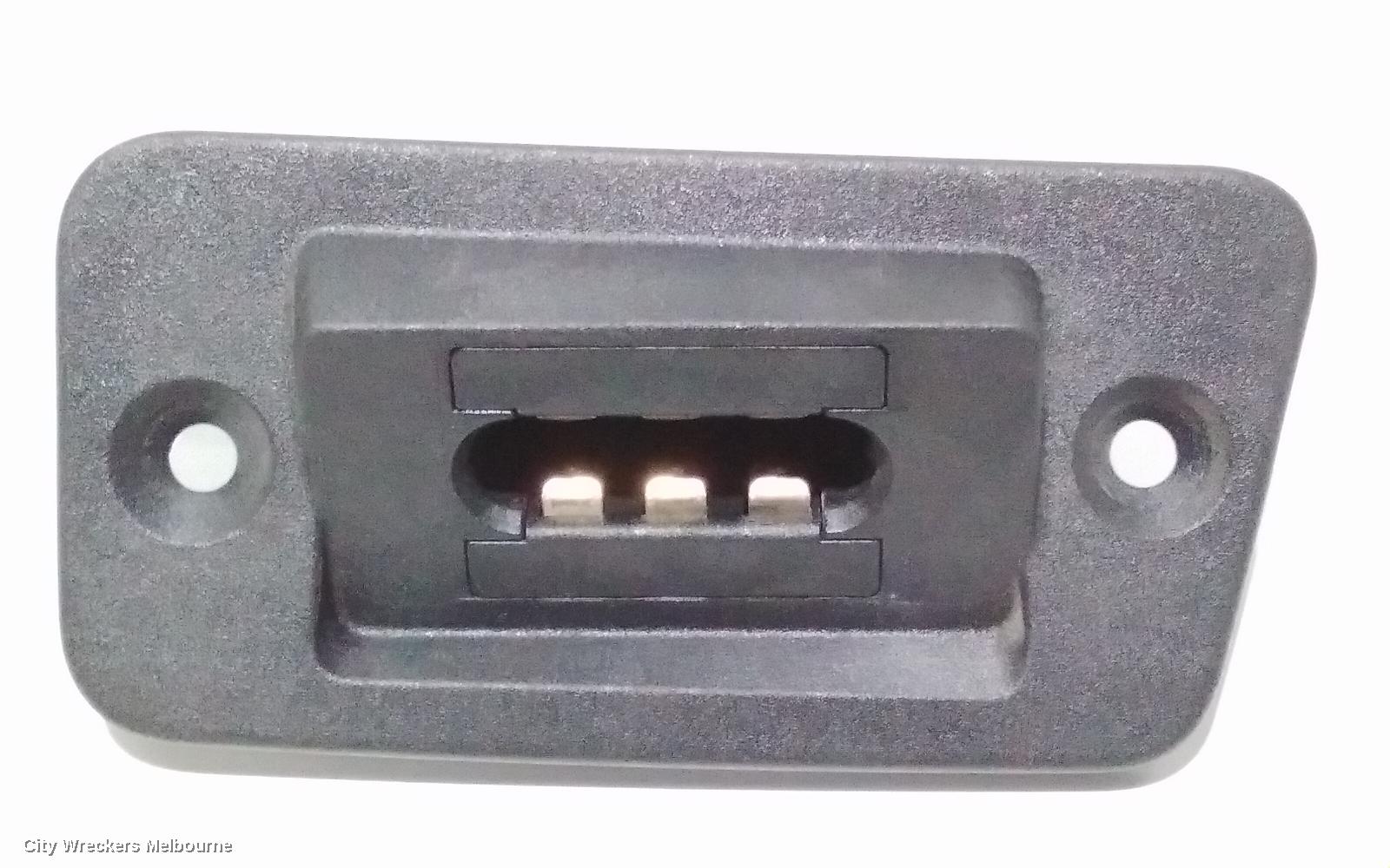 VOLKSWAGEN CADDY DOOR/BOOT/GATE LOCK, LEFT REAR DOOR LOCK, 2KN, 07/2015 - 02/2021