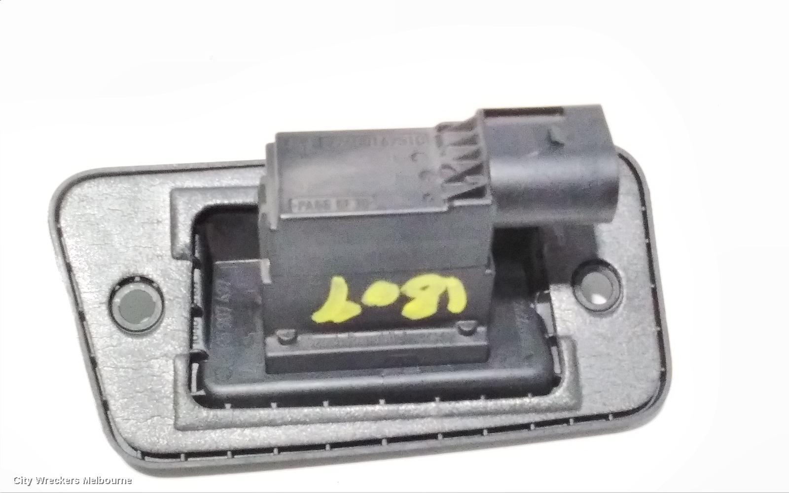 VOLKSWAGEN CADDY DOOR/BOOT/GATE LOCK, LEFT REAR DOOR LOCK, 2KN, 07/2015 - 02/2021