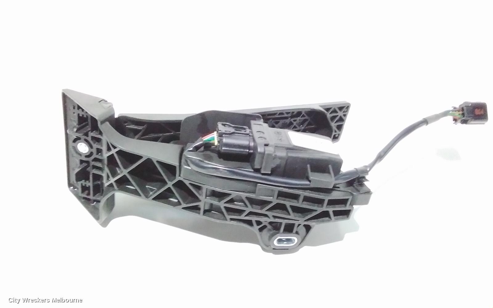 HYUNDAI TUCSON PEDAL ASSEMBLY, ACCELERATOR PEDAL (ELECTRONIC), 2.0, G4NC, PETROL, TL, 07/2015 - 01/2021