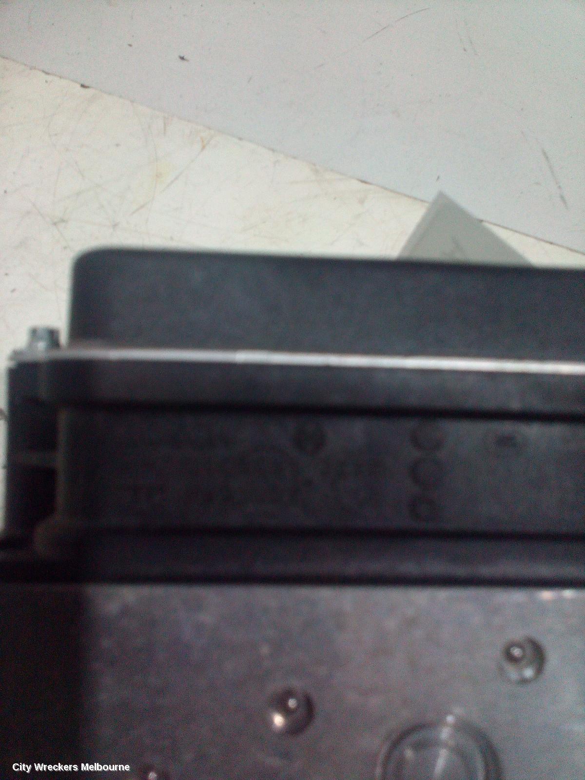 AUDI A4 ABS PUMP/MODULATOR, B8 8K, P/N 8K0907379AA, 02/2008 - 09/2015
