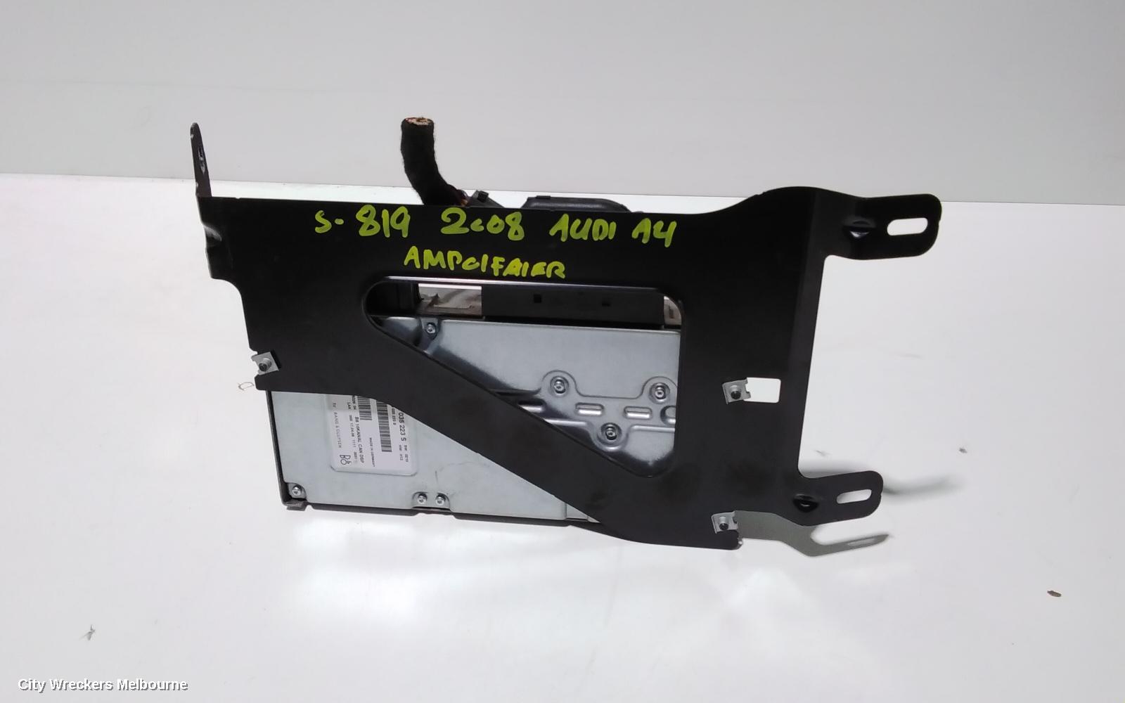 AUDI A4 RADIO/CD/DVD/SAT/TV, STEREO AMPLIFIER, B8 8K, 02/2008 - 09/2015