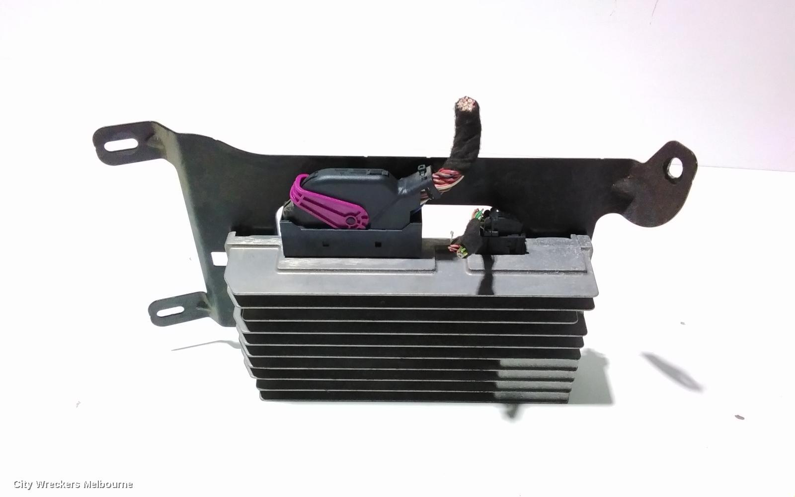 AUDI A4 RADIO/CD/DVD/SAT/TV, STEREO AMPLIFIER, B8 8K, 02/2008 - 09/2015