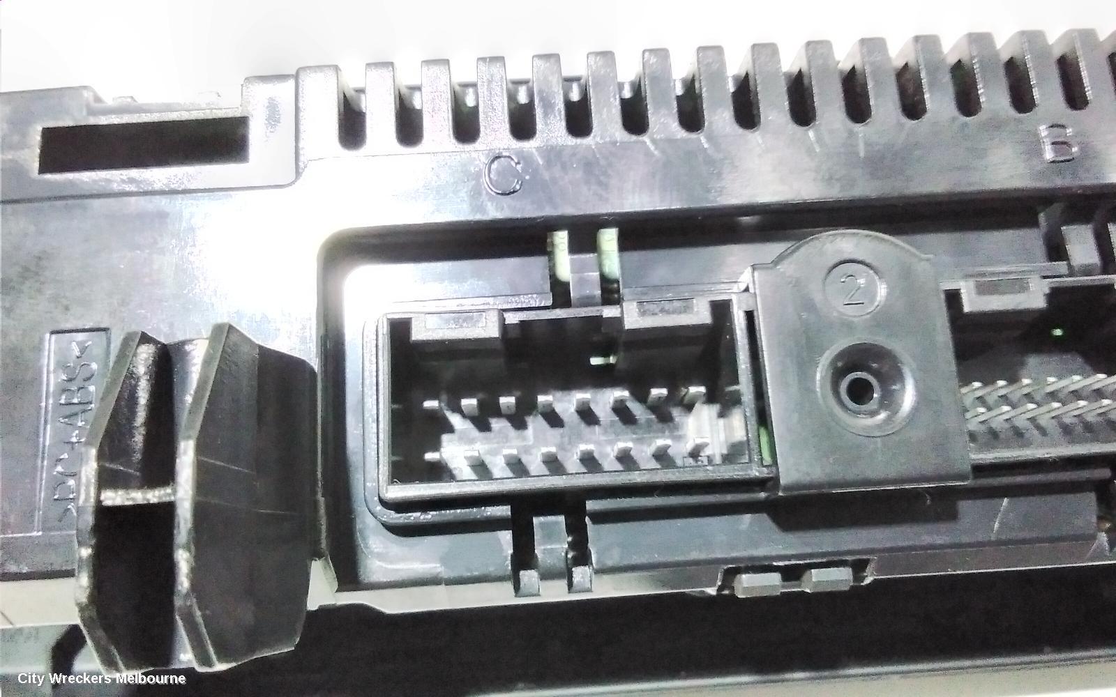 VOLKSWAGEN POLO HEATER/AC CONTROLS, DIGITAL CLIMATE TYPE, 6R, 05/2010 - 09/2017