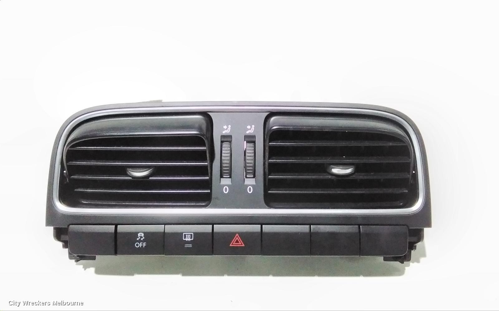 VOLKSWAGEN POLO, 6R, 05/2010 - 09/2017, CENTER AIRVENT: 87740
