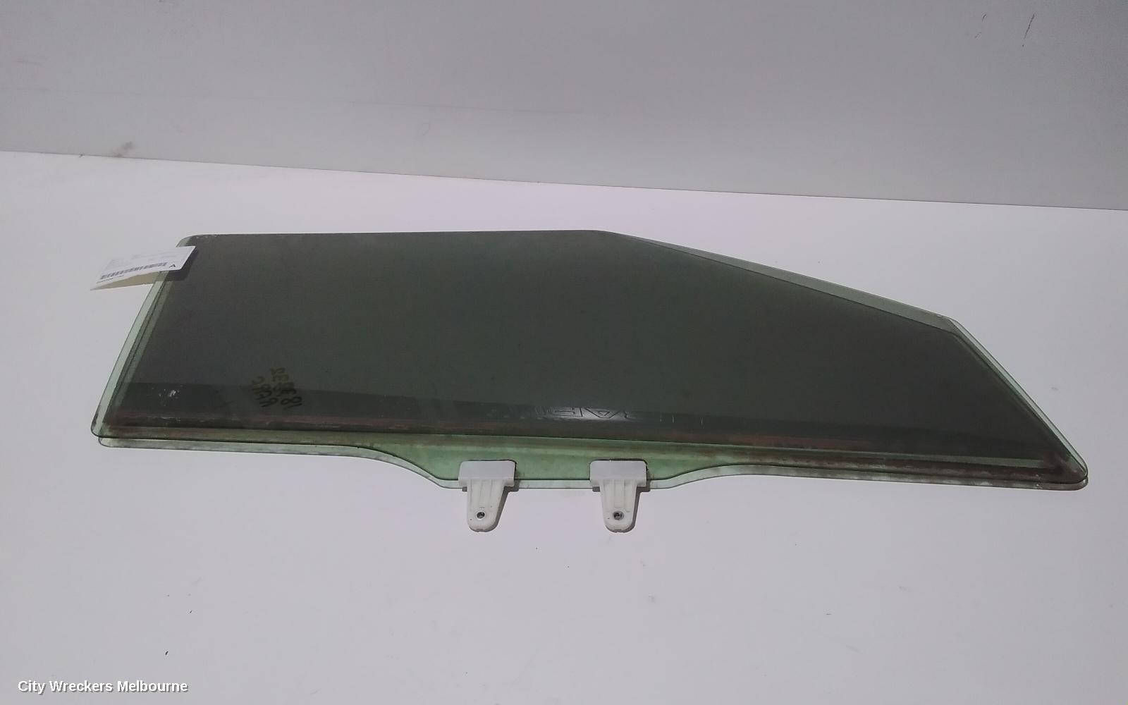 SUZUKI SWIFT RIGHT FRONT DOOR WINDOW, FZ, 08/2010 - 03/2017