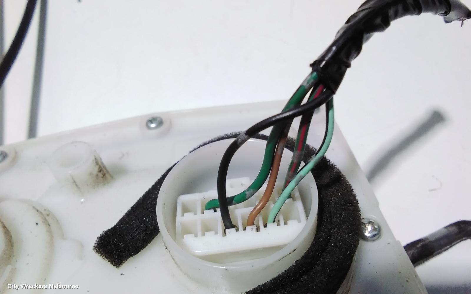 SUZUKI SWIFT DOOR/BOOT/GATE LOCK, RIGHT FRONT DOOR LOCK, FZ, 08/2010 - 03/2017
