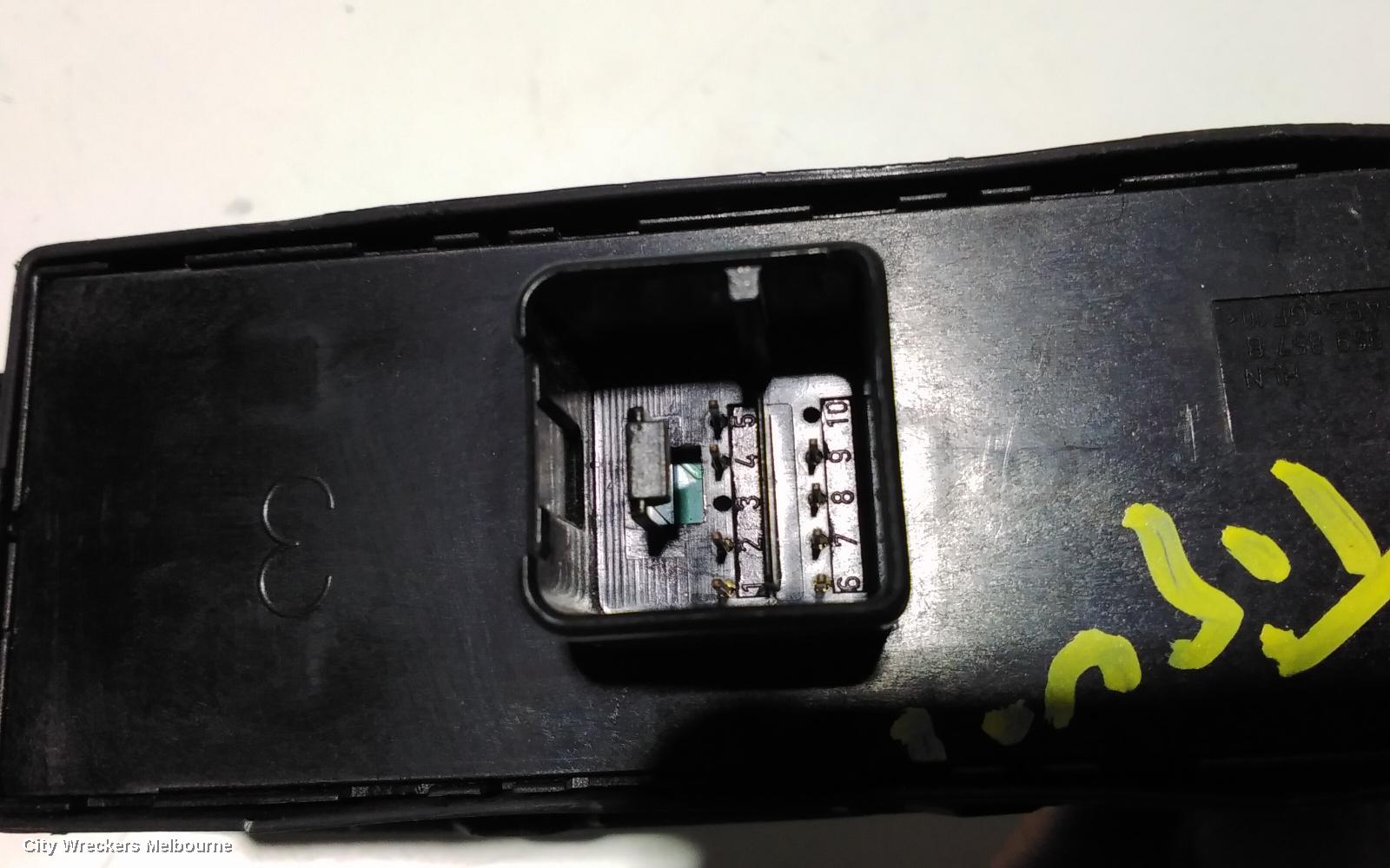 VOLKSWAGEN TIGUAN PWR DR WIND SWITCH, RH FRONT (MASTER SWITCH), W/O CHROME ON SWITCHES TYPE, 5N, 05/2008 - 08/2016