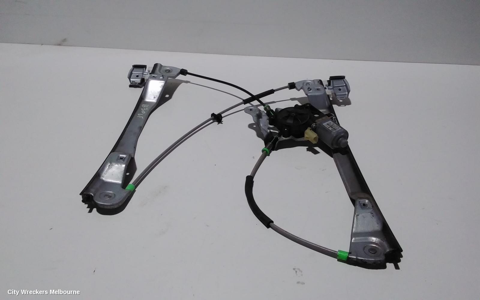 HOLDEN COMMODORE LEFT FRONT WINDOW REG/MOTOR, VF, EVOKE, 05/2013 - 12/2017