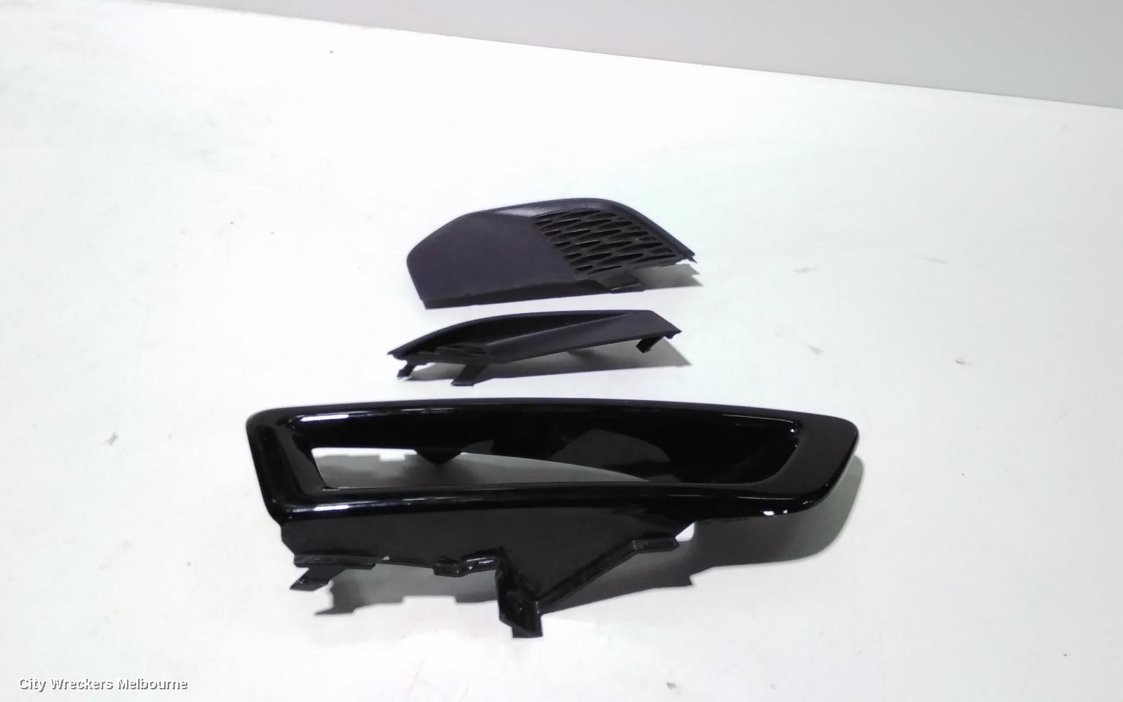 LAND ROVER DISCOVERY SPORT RIGHT INDICATOR/FOG/SIDE, BUMPER FOGLAMP, L550, 01/2015 - 06/2019