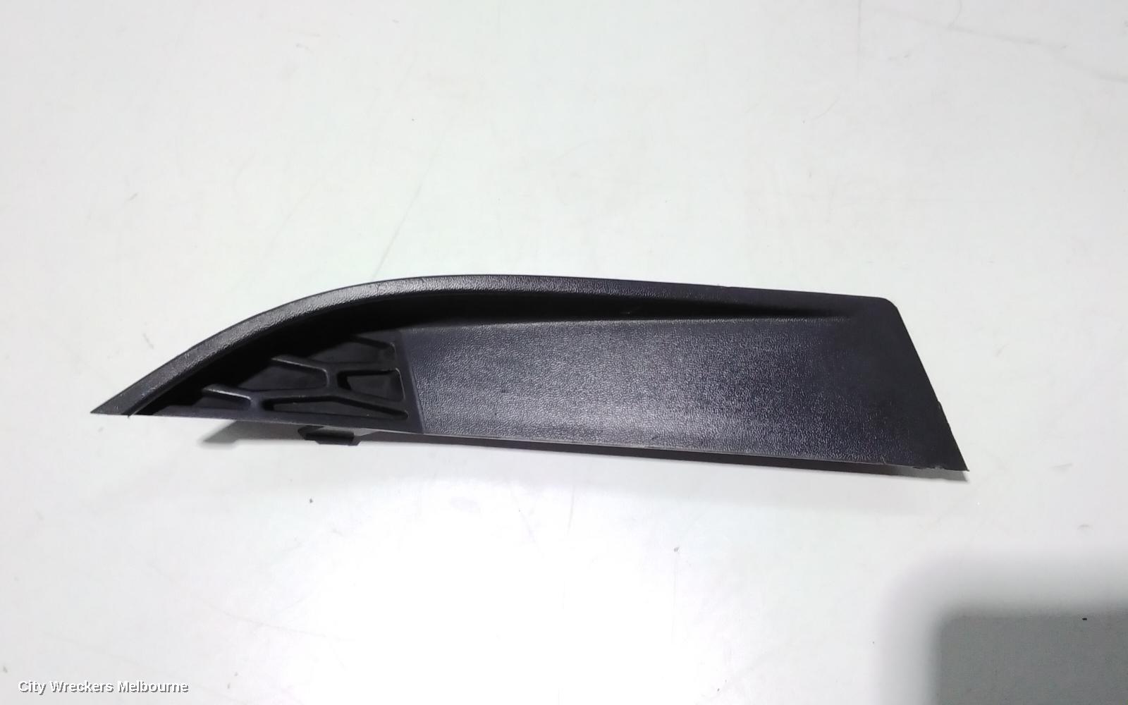 LAND ROVER DISCOVERY SPORT RIGHT INDICATOR/FOG/SIDE, BUMPER FOGLAMP, L550, 01/2015 - 06/2019