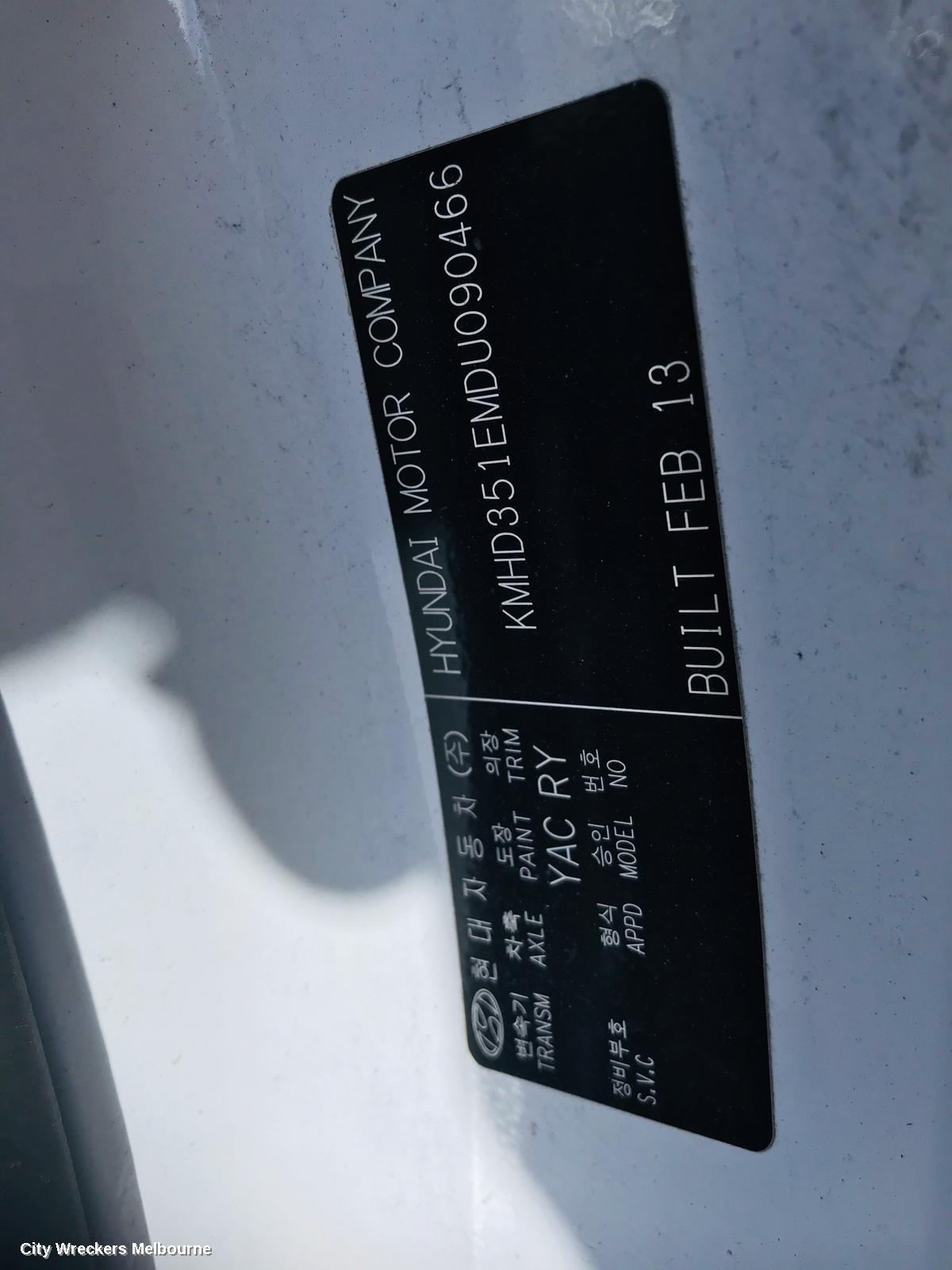 HYUNDAI I30 RIGHT FRONT DOOR WINDOW, GD, 5DR HATCH, 05/2012 - 02/2017
