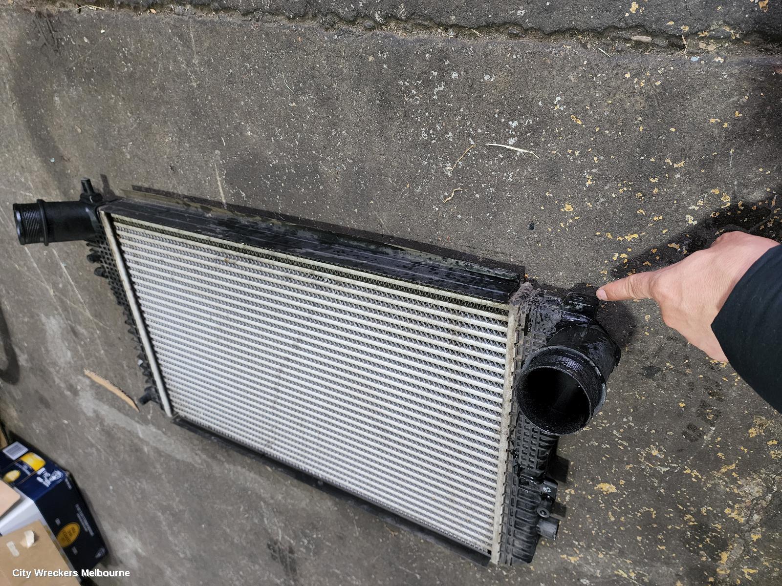 VOLKSWAGEN CADDY INTERCOOLER, DIESEL, 1.6, CAYD CODE, 2K, 08/2010 - 06/2015