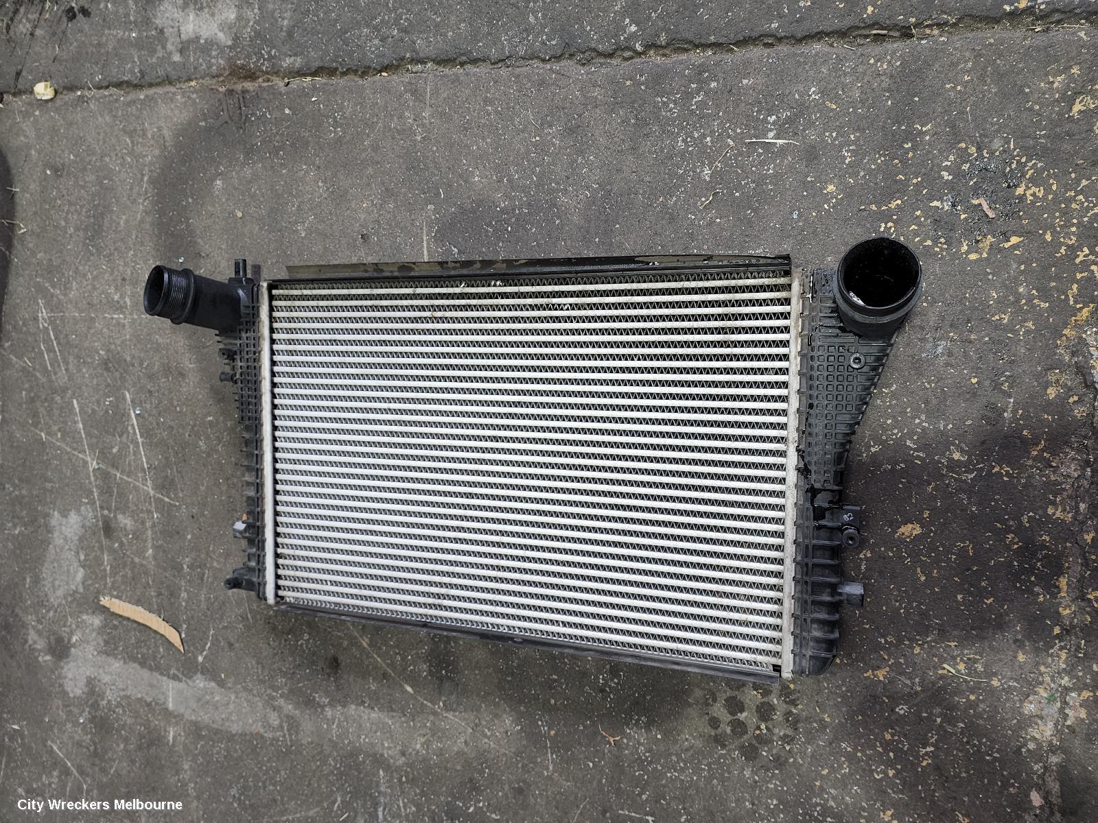 VOLKSWAGEN CADDY INTERCOOLER, DIESEL, 1.6, CAYD CODE, 2K, 08/2010 - 06/2015