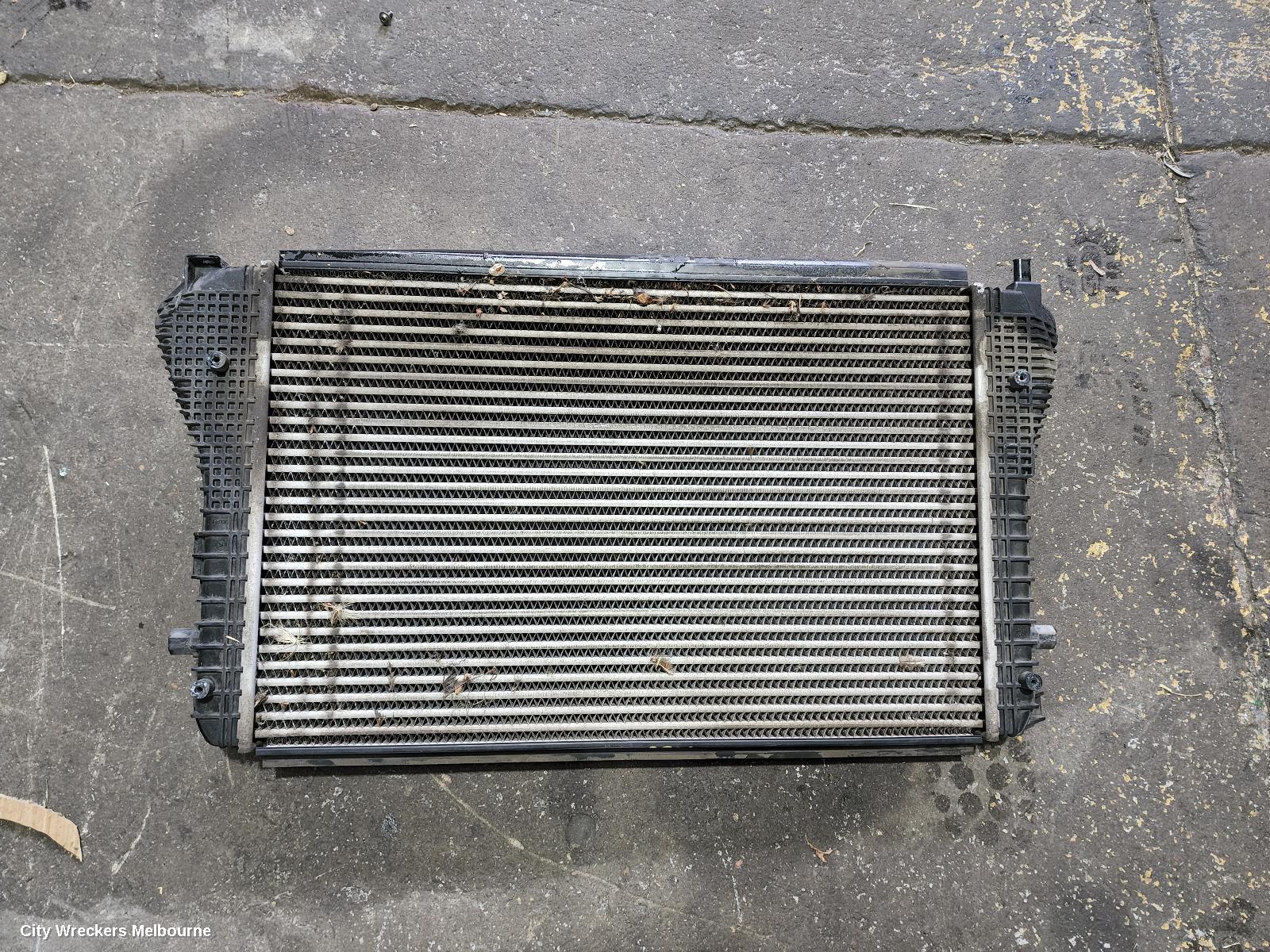 VOLKSWAGEN CADDY INTERCOOLER, DIESEL, 1.6, CAYD CODE, 2K, 08/2010 - 06/2015