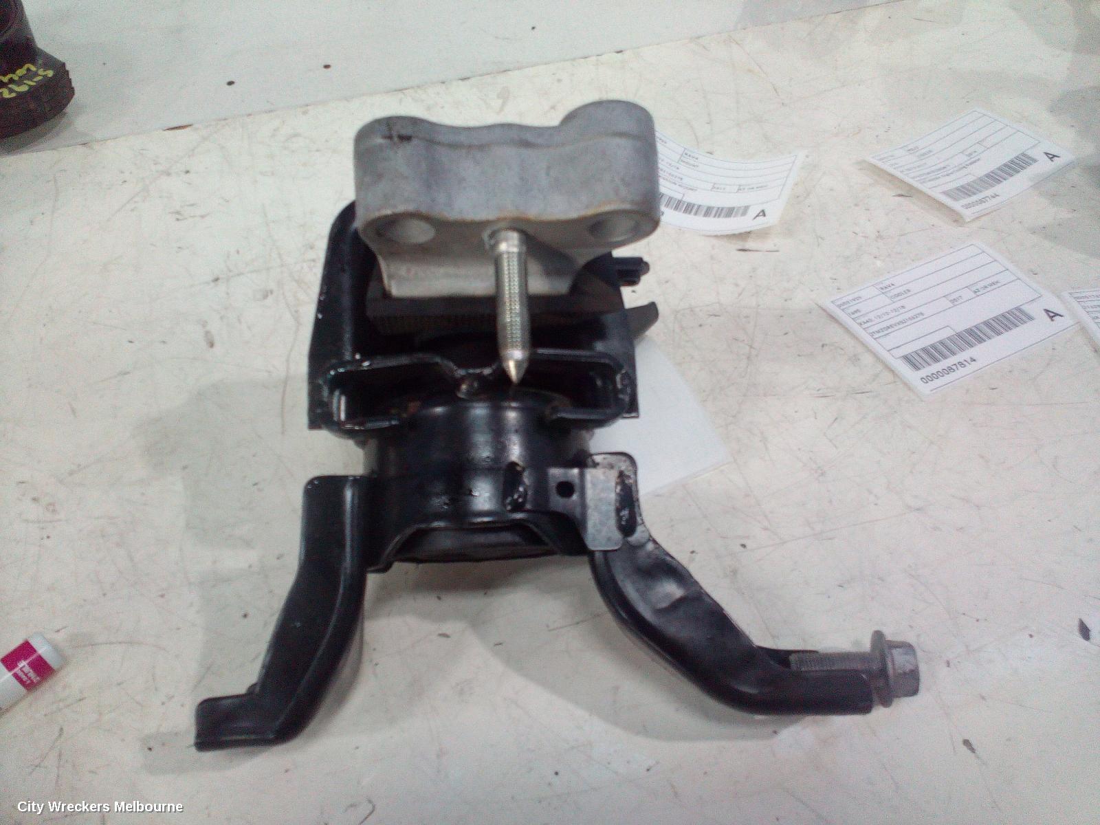 TOYOTA RAV4 MOUNT, XA40, 12/2012 - 12/2018