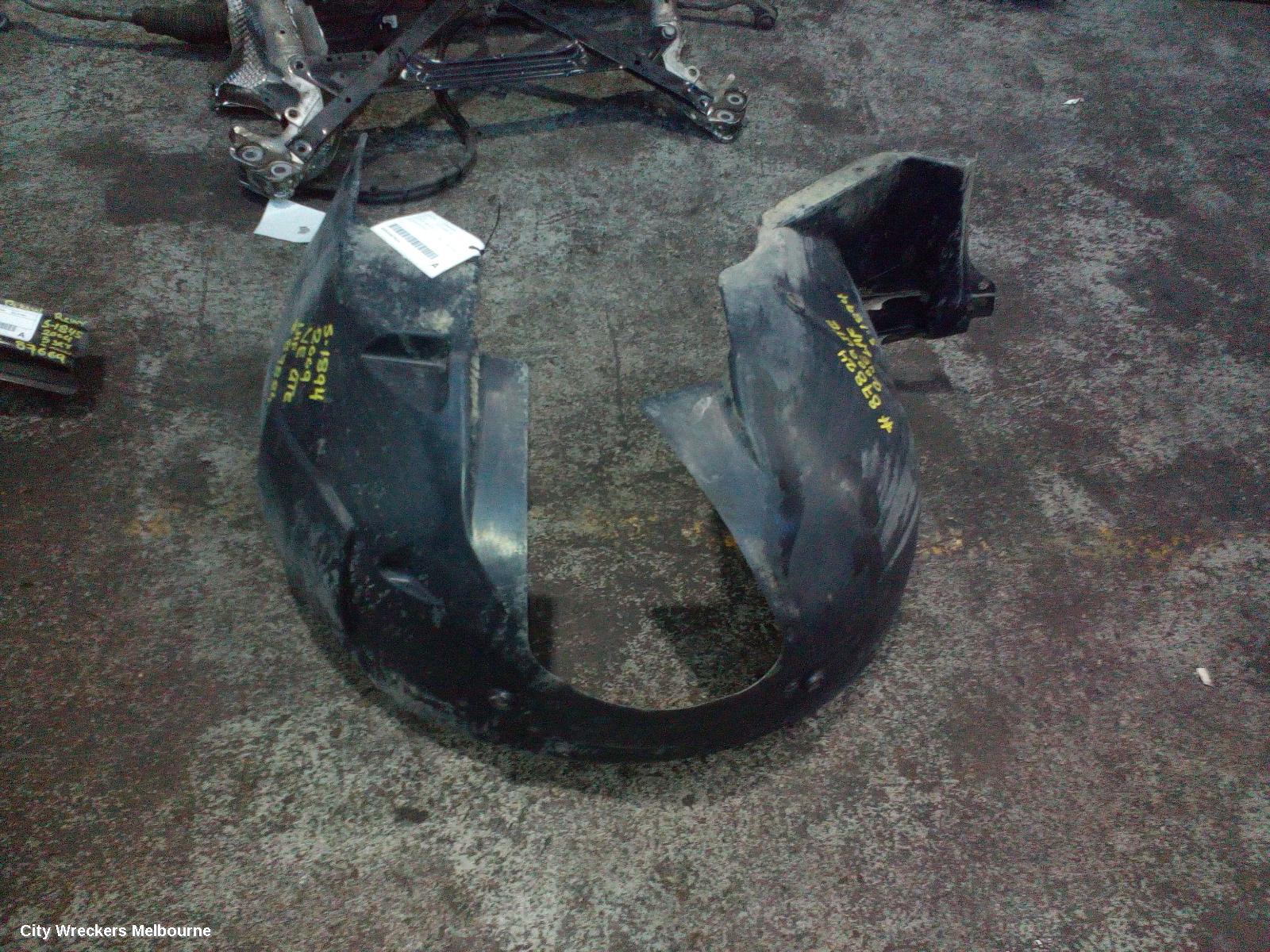 HOLDEN COMMODORE LEFT GUARD LINER, VE, FRONT, 08/2006 - 04/2013