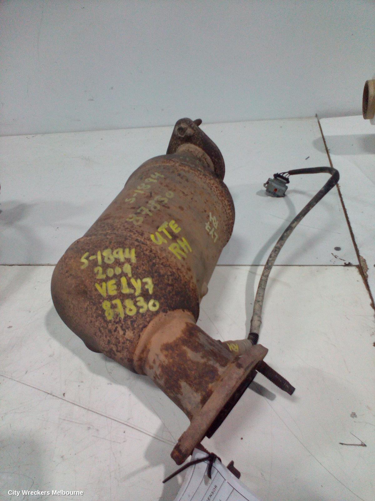 HOLDEN COMMODORE CATALYTIC CONVERTER, UNDER CAR-CAT TYPE, 3.6, LE0/LY7, W/ OXYGEN SENSOR TYPE, RH SIDE, VE, 08/2006 - 04/2013