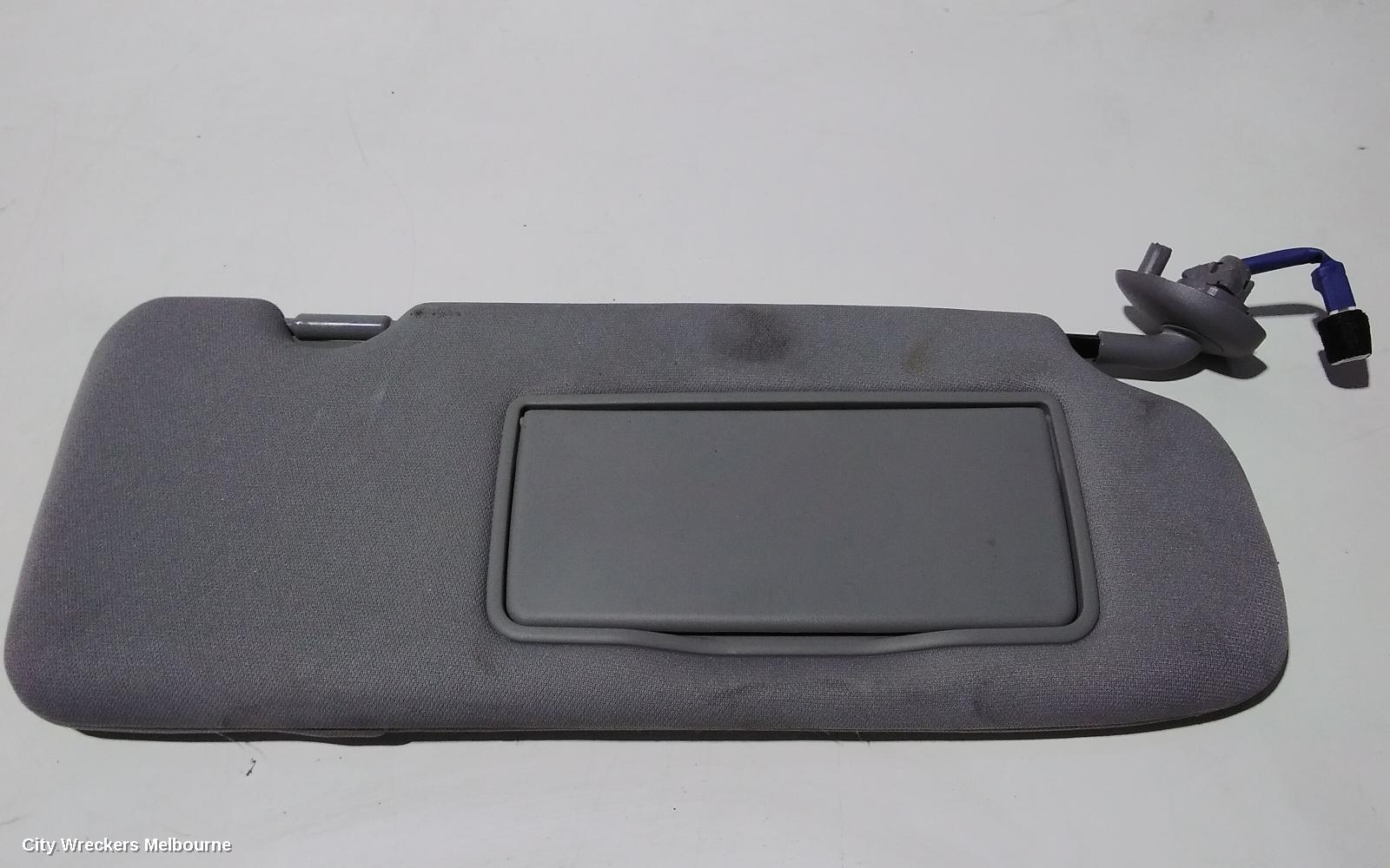 HONDA CRV SUNVISOR, RW, RH SIDE, BLACK, 05/2017 - 08/2023