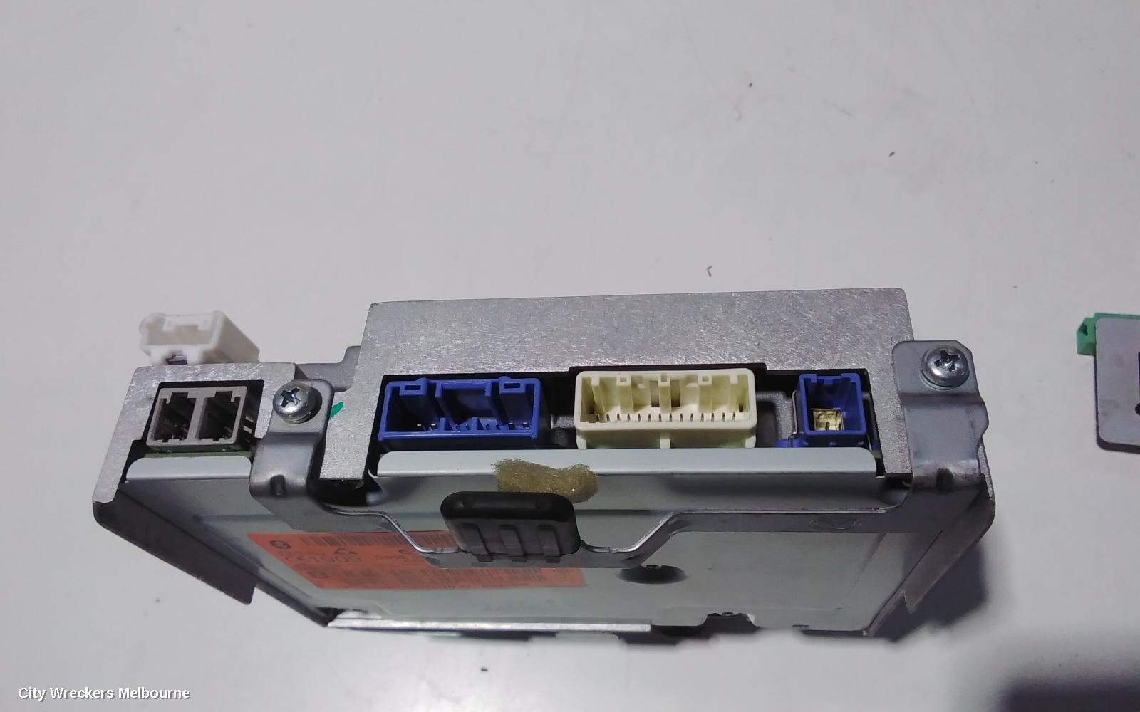 MAZDA CX3 RADIO/CD/DVD/SAT/TV, DISPLAY UNIT, 7IN TOUCHSCREEN, DK, 03/2015 - 02/2022