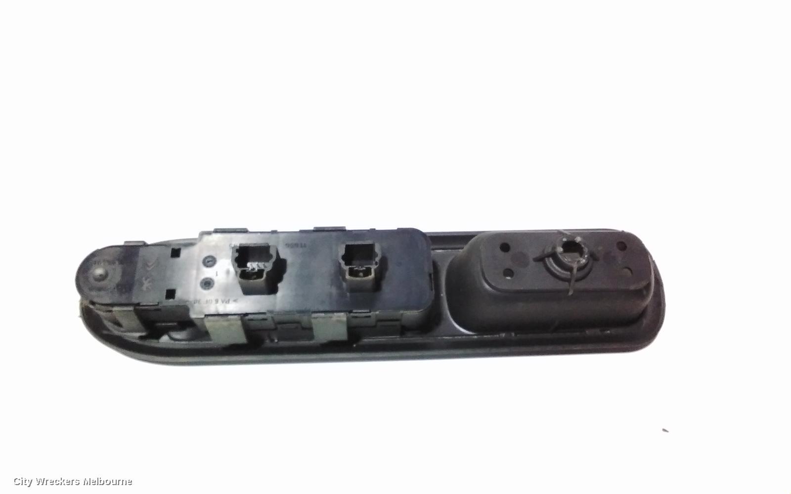 PEUGEOT 407 PWR DR WIND SWITCH, RH FRONT (MASTER SWITCH), SEDAN/WAGON, 09/2004 - 12/2011