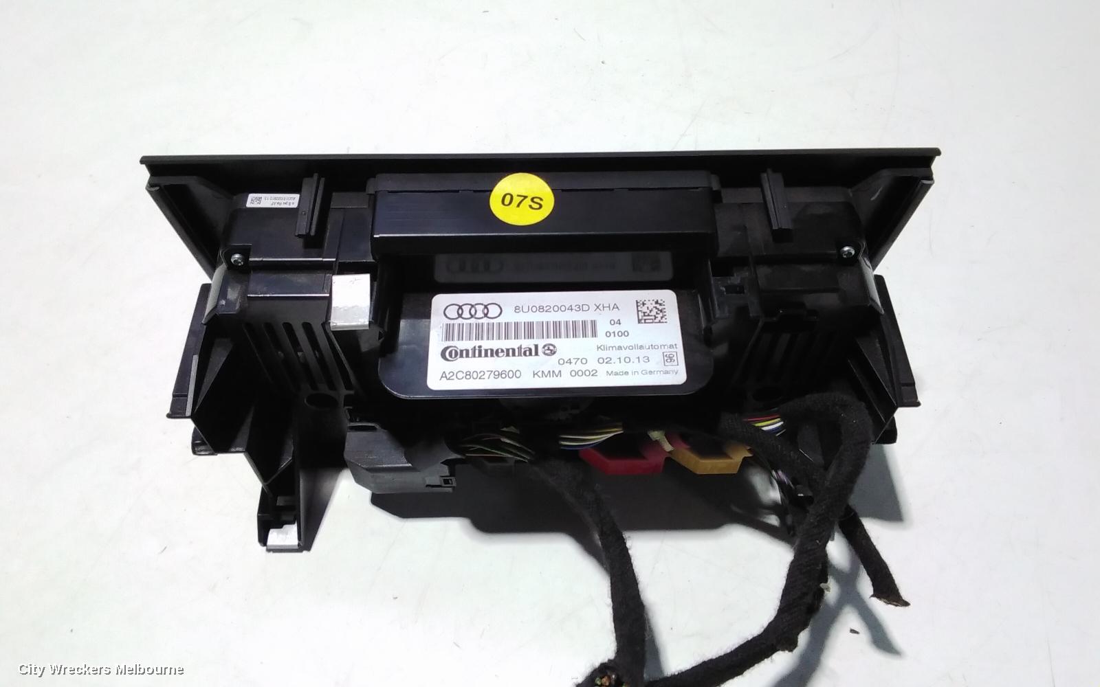 AUDI Q3 HEATER/AC CONTROLS, CLIMATE CONTROL TYPE, W/O SEAT HEATER, NON CLIMATRONIC, 8U, 05/2013 - 05/2015